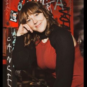 Meet your Posher, Camille